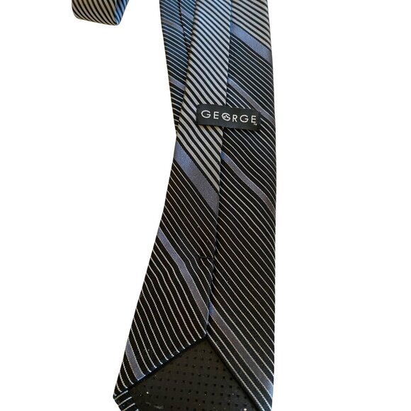 George Mens Black & Gray Striped Neck Tie - Picture 4 of 4